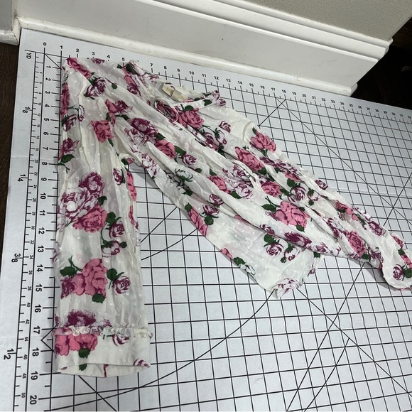 ModCloth Pink White Rose Floral Swiss Dot Rayon Keyhole Neck Tie Blouse Top XS - Picture 10 of 11